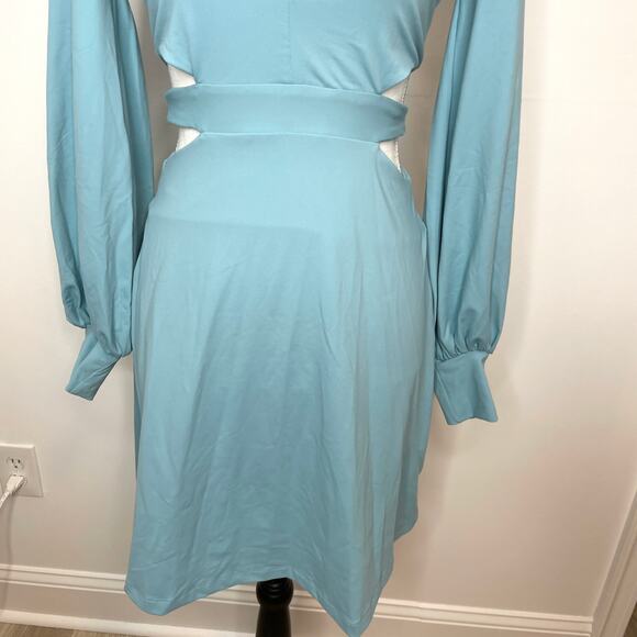 Susana Monaco Cut Out Long Sleeve Deep V-Neck Mini Dress In Waterfall Medium New - Picture 5 of 13